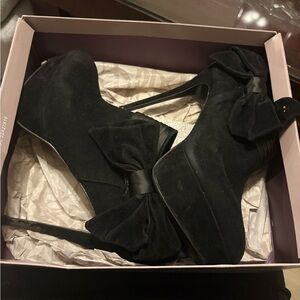 Bakers Black Heels with Stylish Bow